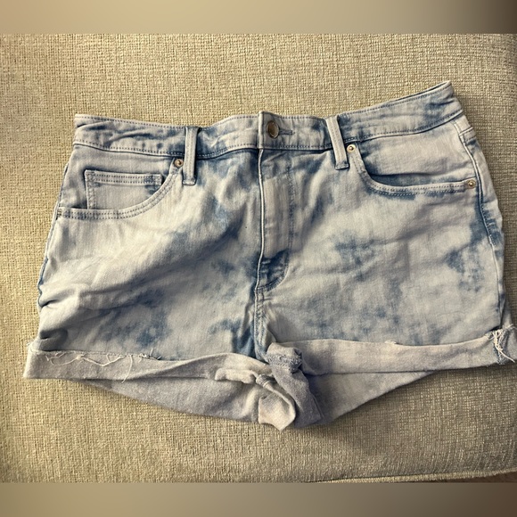 Womens jean shorts! - Picture 1 of 3